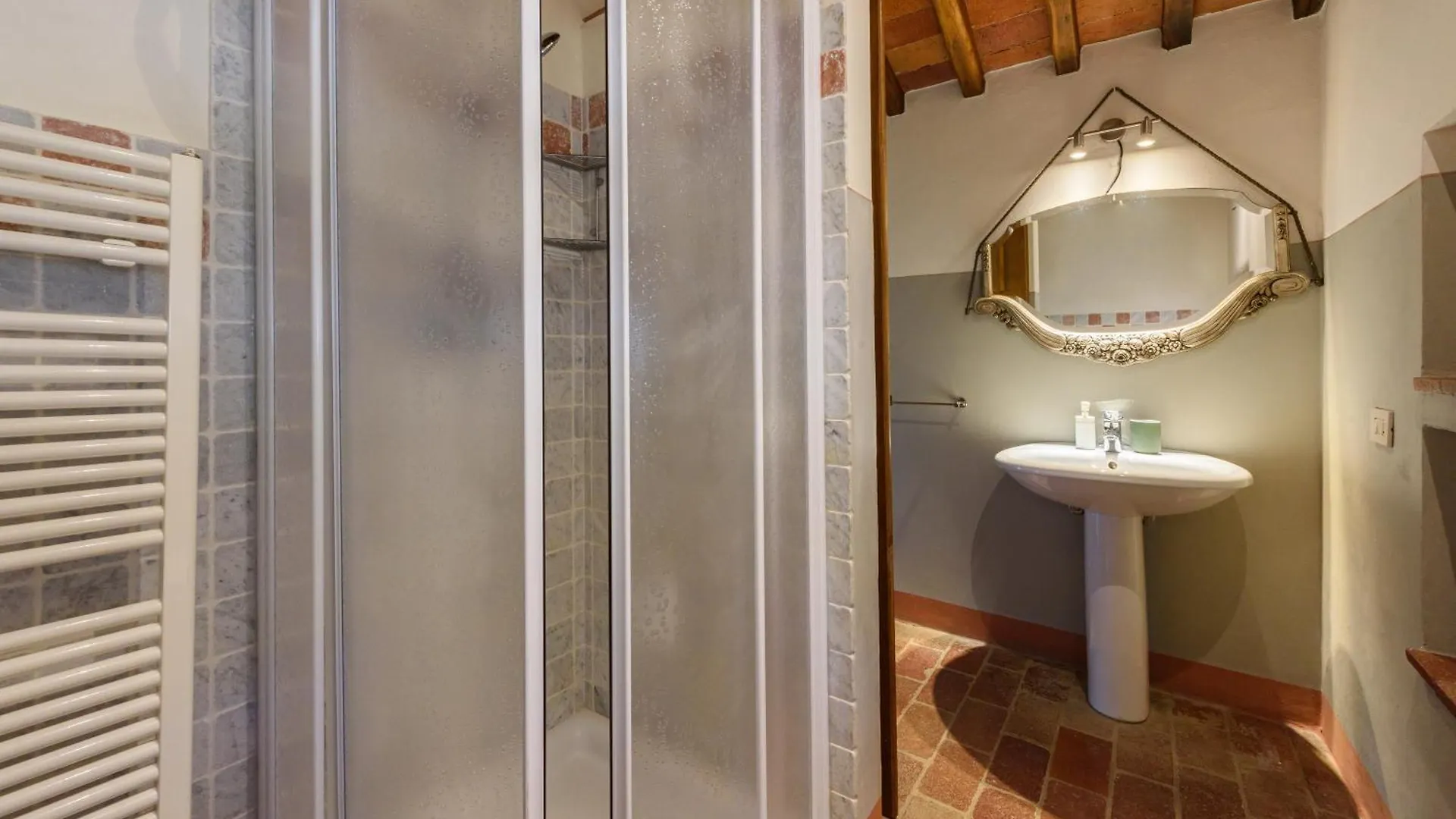 Villa Cavallari By Mmega Radda in Chianti Italy