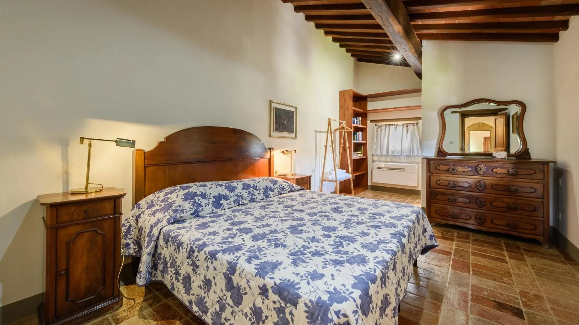 Villa Cavallari By Mmega Radda in Chianti