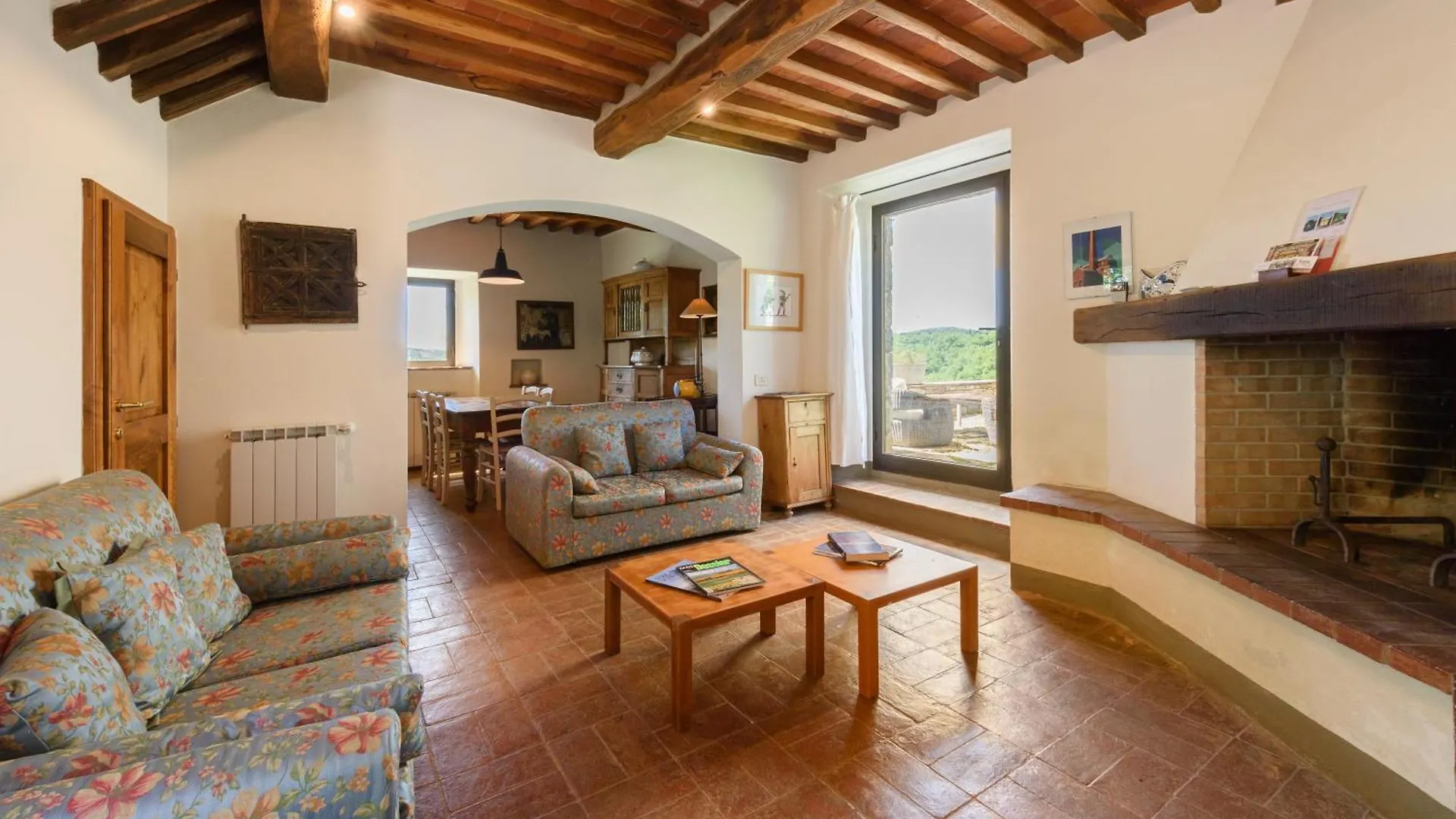 Villa Cavallari By Mmega Radda in Chianti Italy
